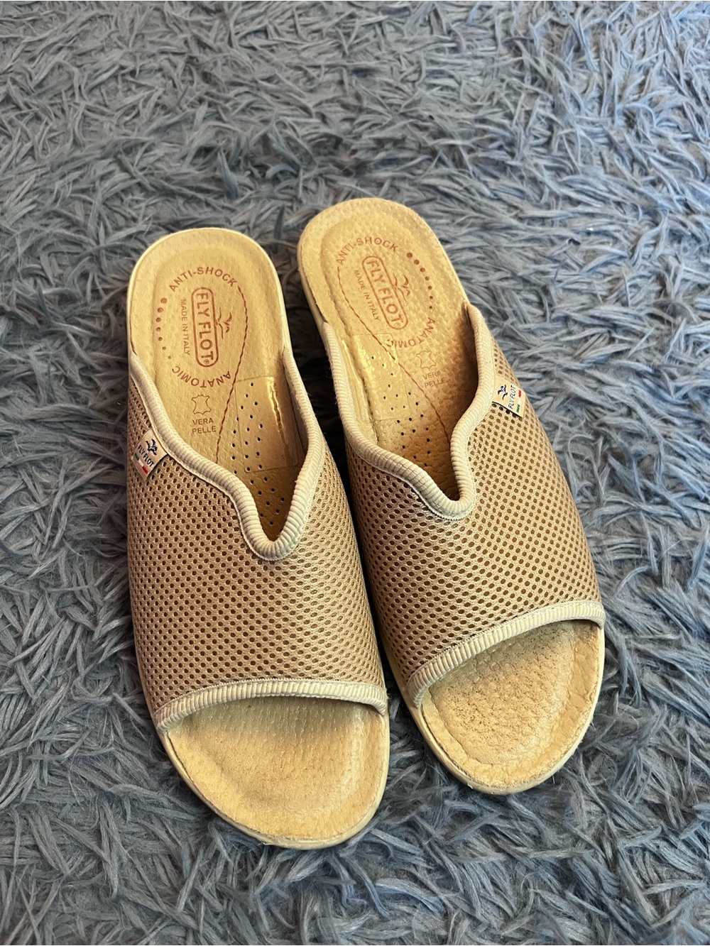 Fly Flot Beige Open-Toe Anatomic Comfort Slides for Women Size 9